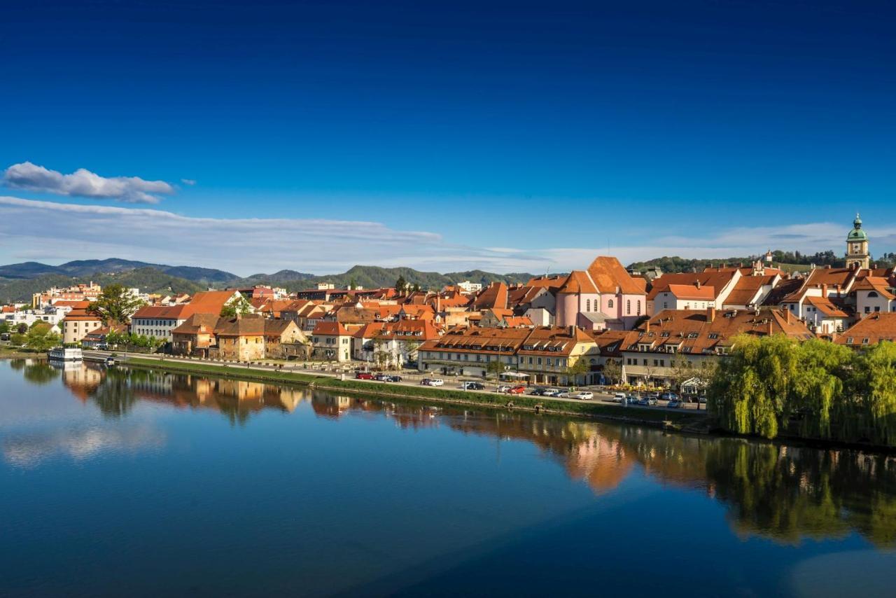 Gentry11 Rooms&More Maribor Luaran gambar